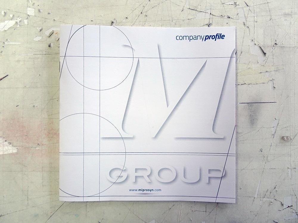 Company Profile | Graphic layout 1